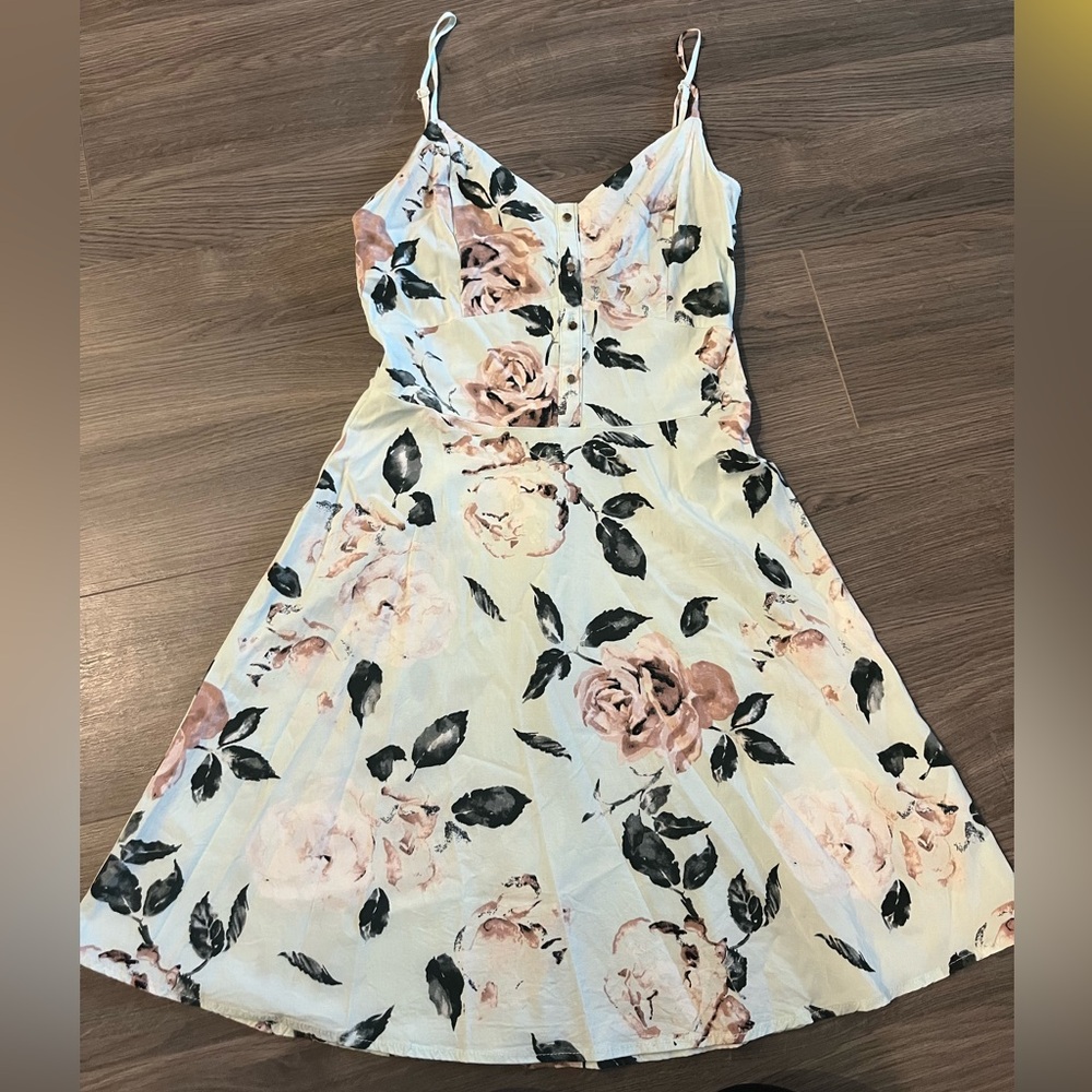 Dymamite xs dress floral